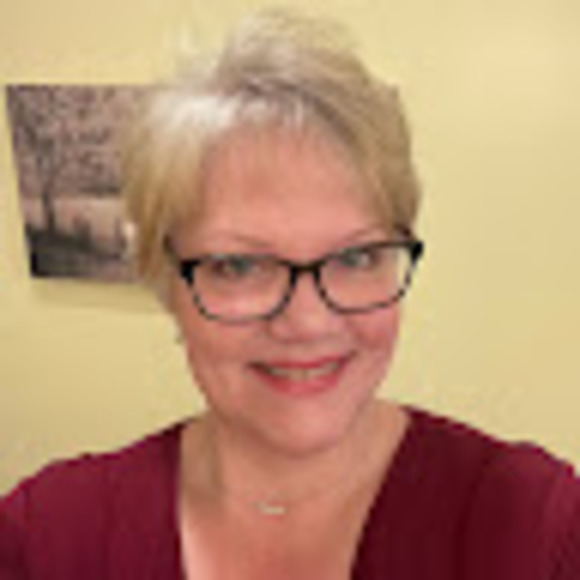 Meet your Posher, Kimberly - Picture 1 of 1